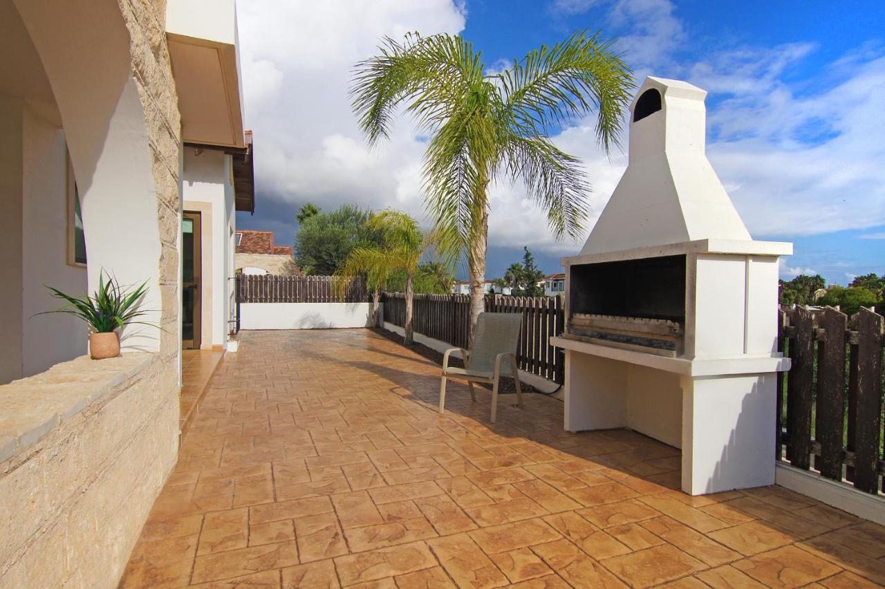 איה נאפה Villa Merry מראה חיצוני תמונה
